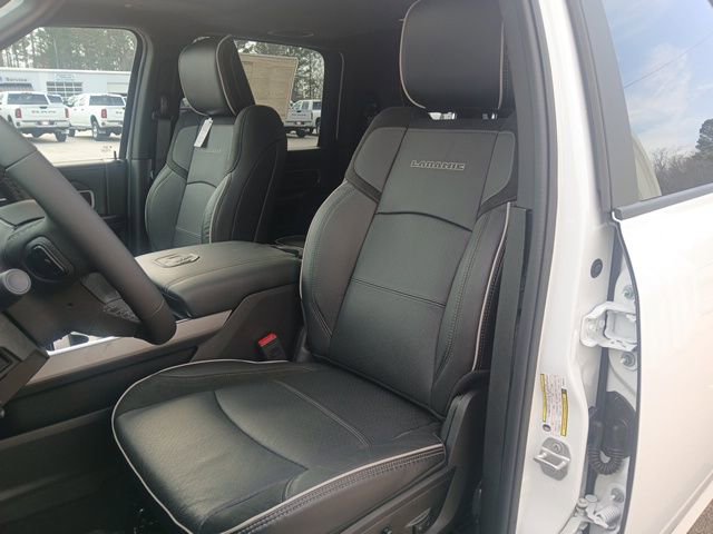 New 2026 RAM 2500 Laramie AWD/4WD image 44