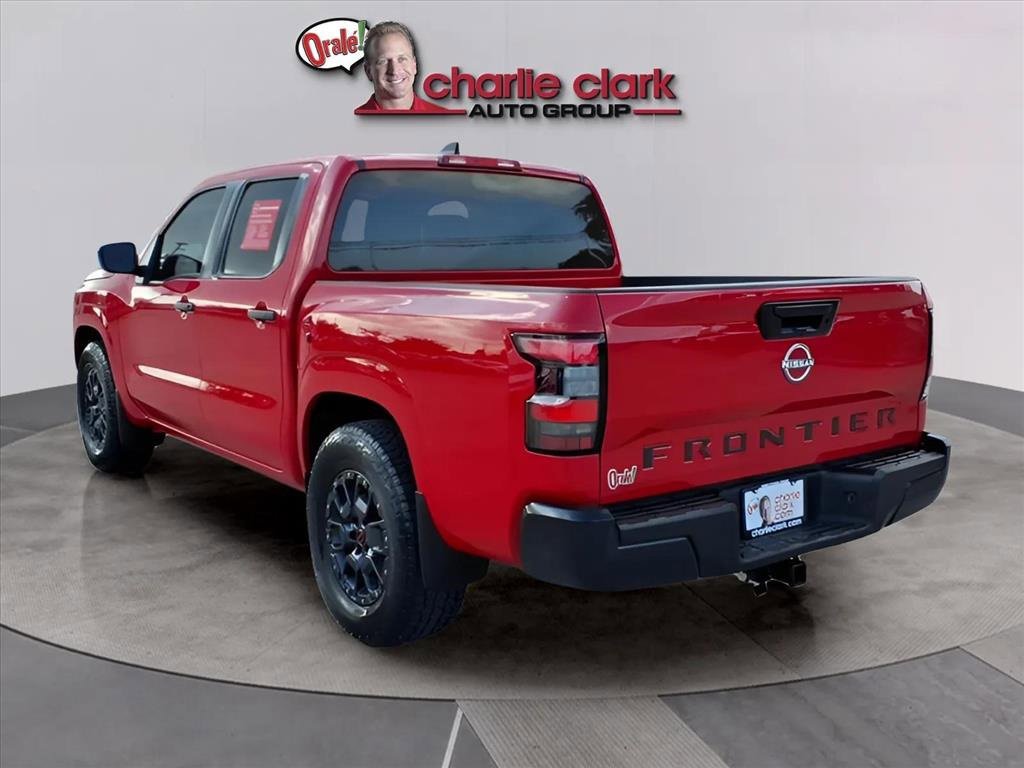Used 2023 Nissan Frontier S image 3