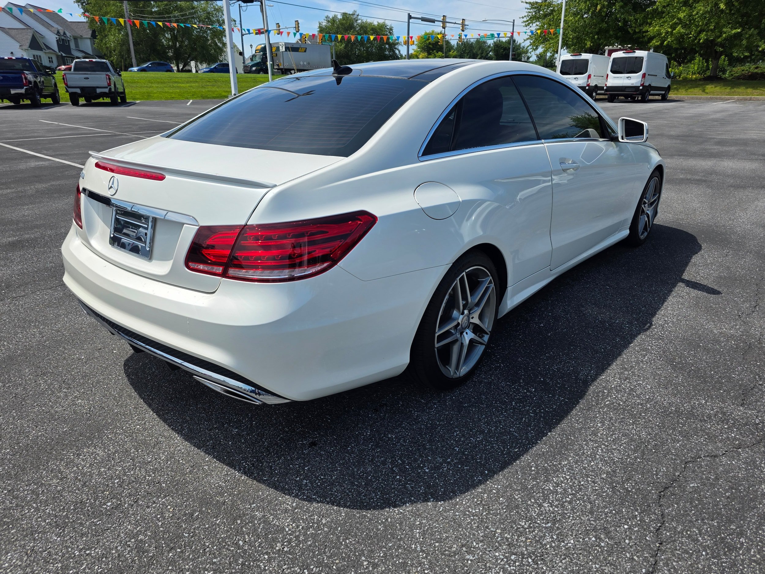 Used 2016 Mercedes-Benz E 400 Coupe image 5