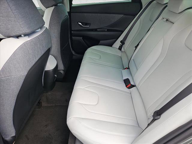 New 2026 Hyundai Elantra Limited image 16