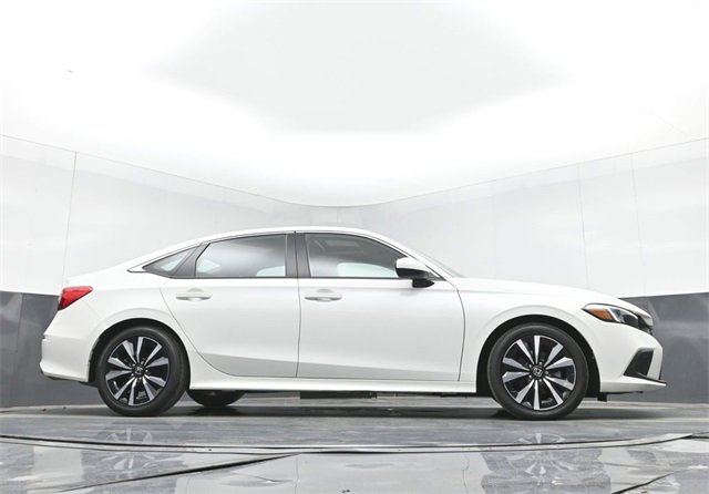 Used 2023 Honda Civic EX image 47