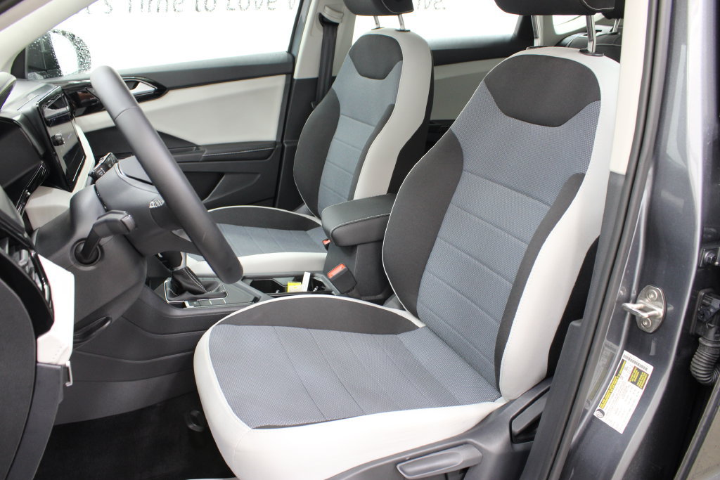 Certified 2026 Volkswagen Taos S FWD image 14