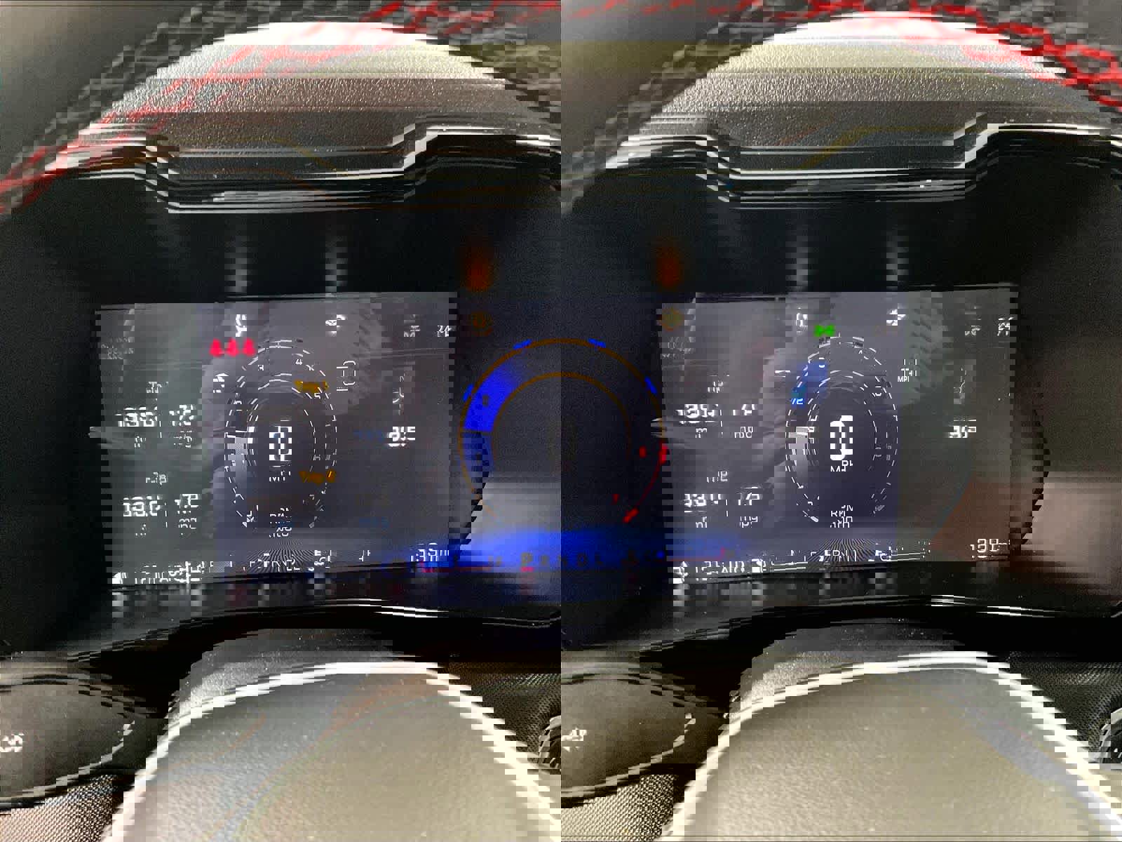 Used 2024 Chevrolet Colorado Z71 w/ Z71 Convenience Package 2 image 24