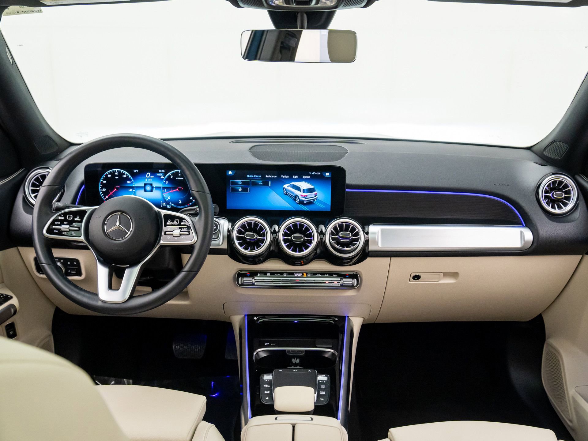 Used 2023 Mercedes-Benz GLB 250 4MATIC image 10