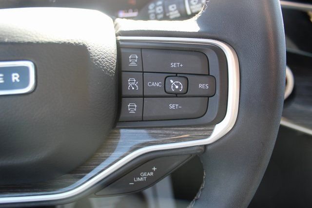 Used 2022 Jeep Wagoneer Series II w/ Convenience Group I image 16