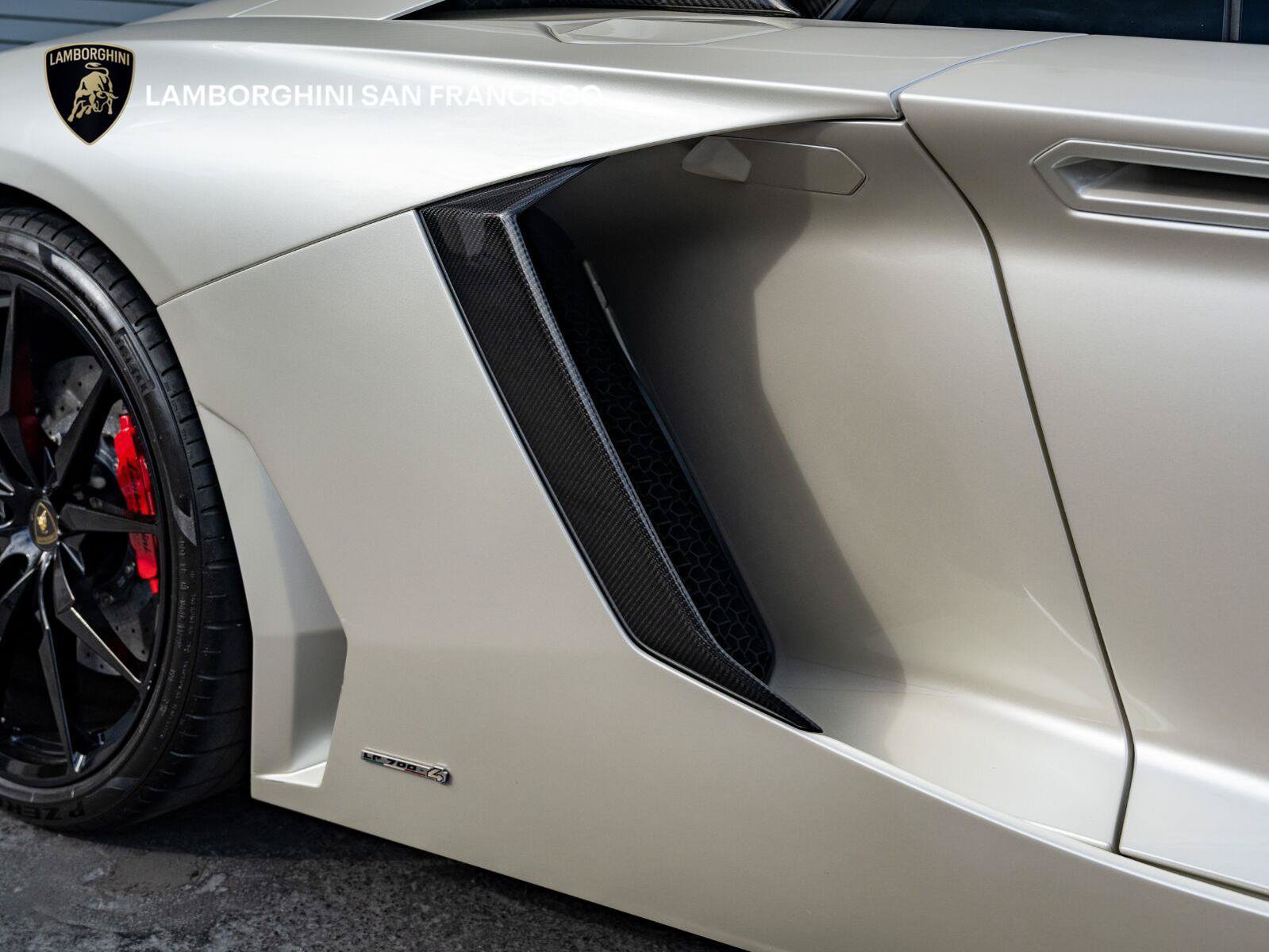 Used 2016 Lamborghini Aventador LP 700-4 AWD/4WD image 16