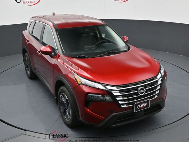 Used 2024 Nissan Rogue SV