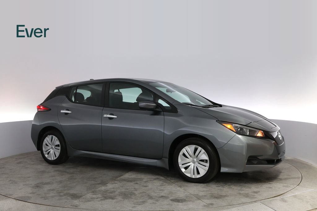 Used 2025 Nissan Leaf S FWD image 14
