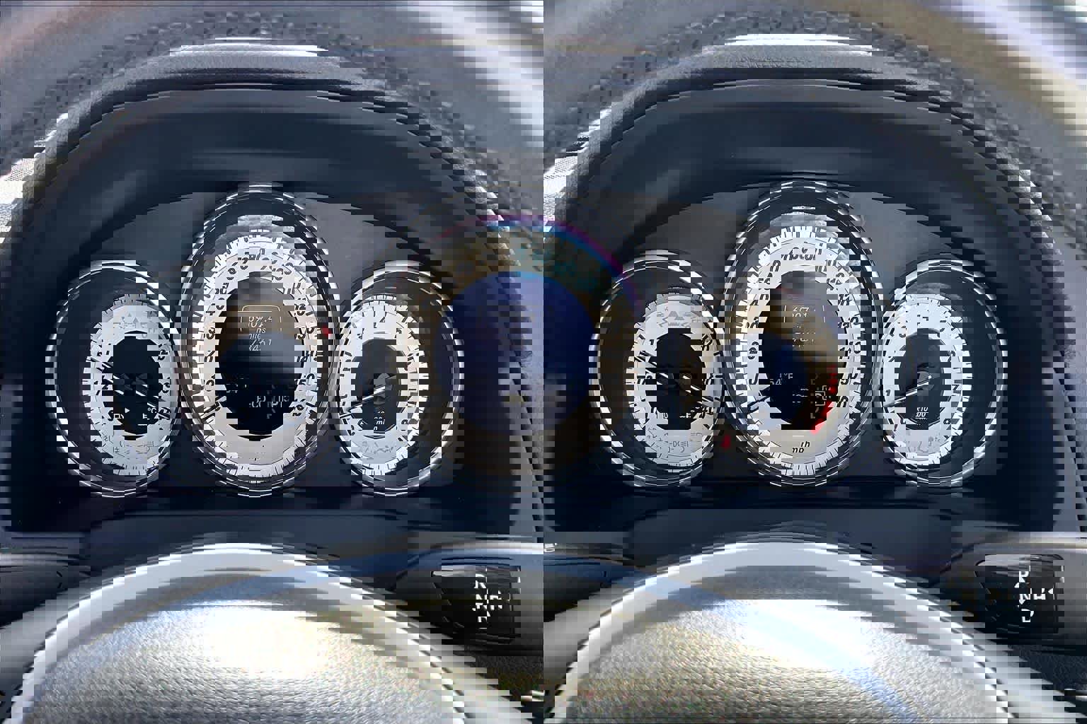 Used 2014 Mercedes-Benz E 350 E 350 image 24