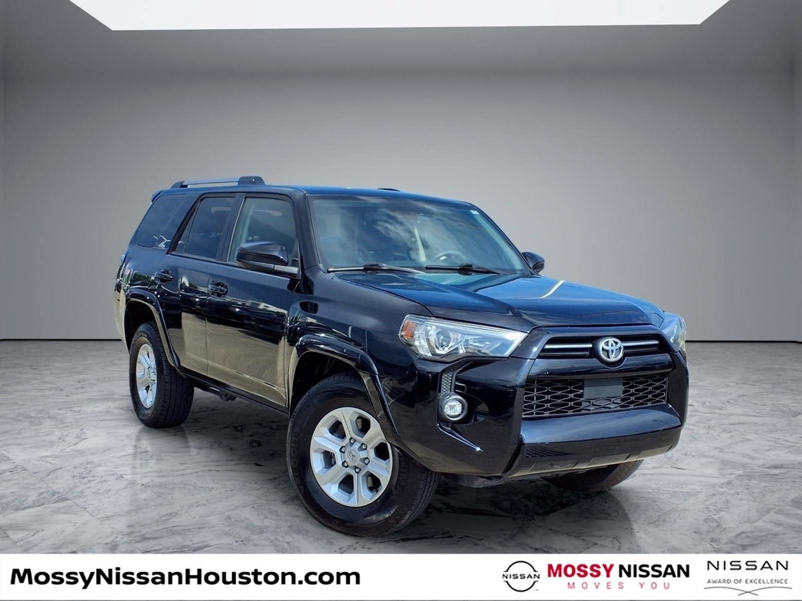 Used 2023 Toyota 4Runner SR5 RWD image 1