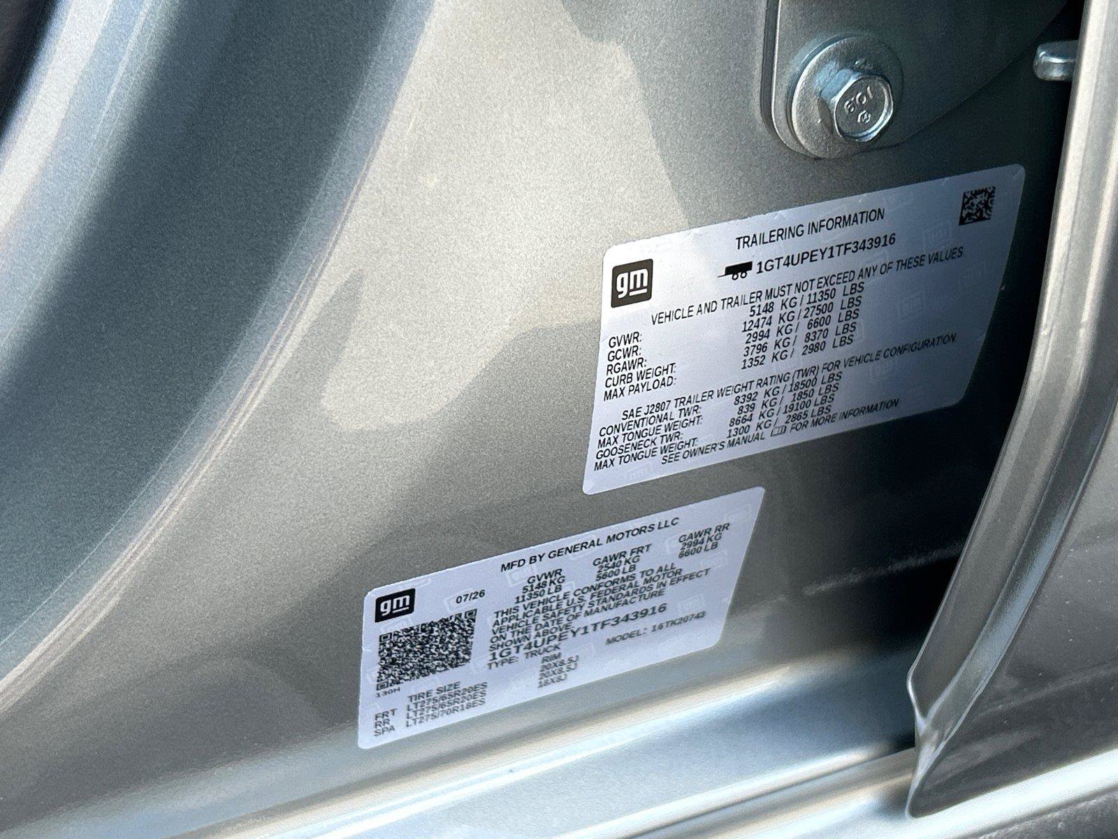 New 2026 GMC Sierra 2500 AT4 w/ AT4 Premium Plus Package AWD/4WD image 13