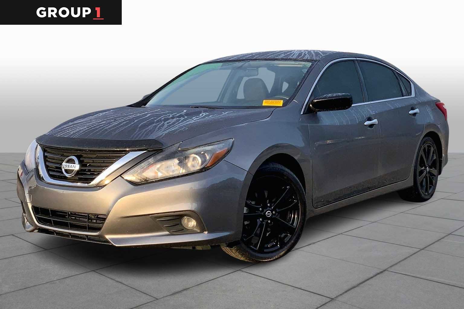 Used 2017 Nissan Altima 2.5 SR w/ Midnight Edition Package