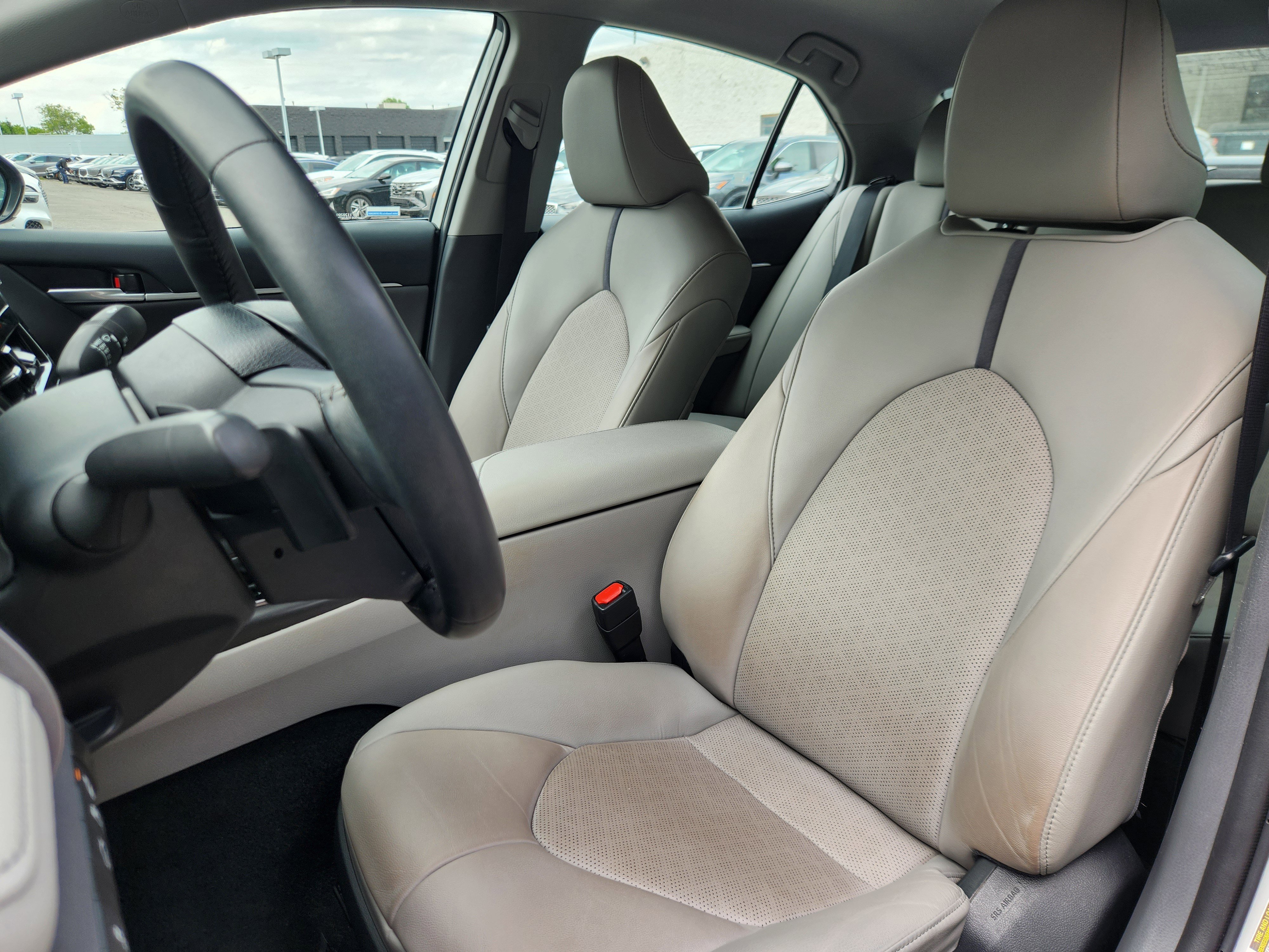 Used 2023 Toyota Camry XSE w/ Cold Weather Package AWD/4WD image 7