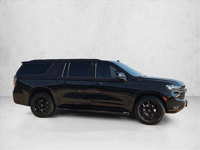 Certified 2022 Chevrolet Suburban Z71 w/ Z71 Off-Road Package AWD/4WD image 4