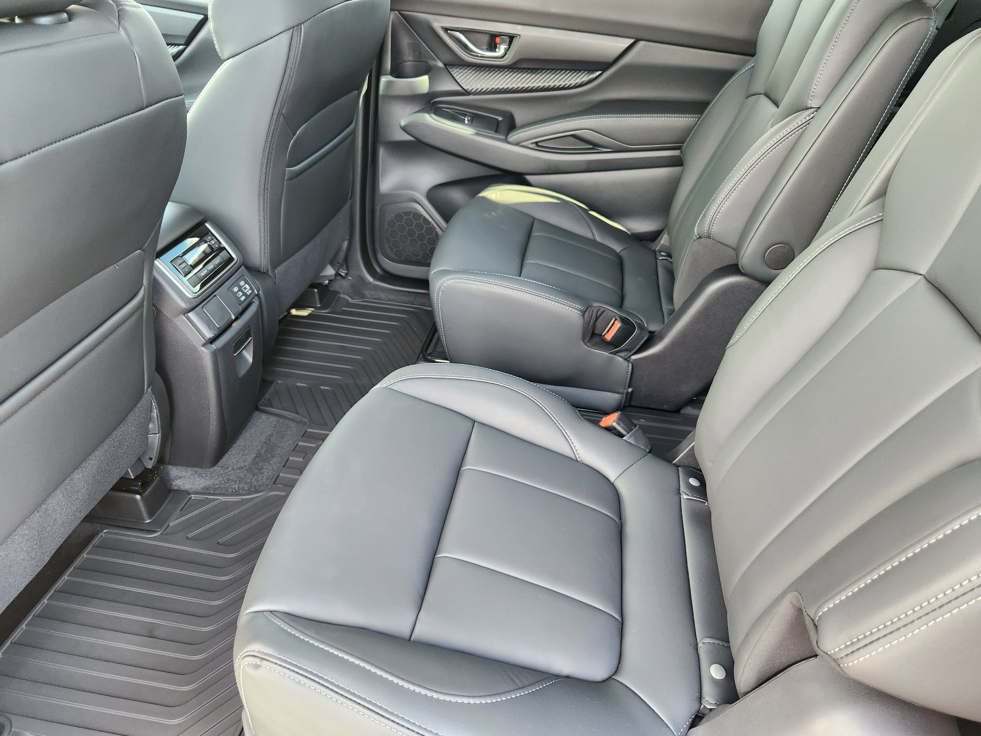New 2026 Subaru Ascent Premium AWD/4WD image 22