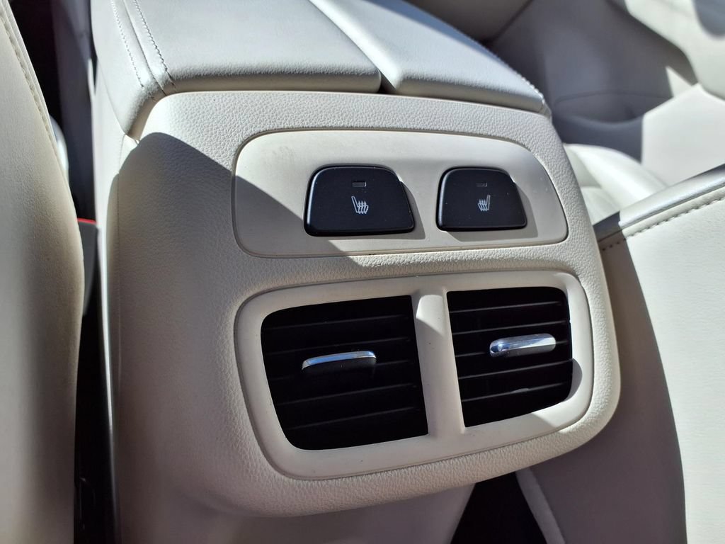 Used 2022 Buick Envision Avenir w/ Safety Package AWD/4WD image 31