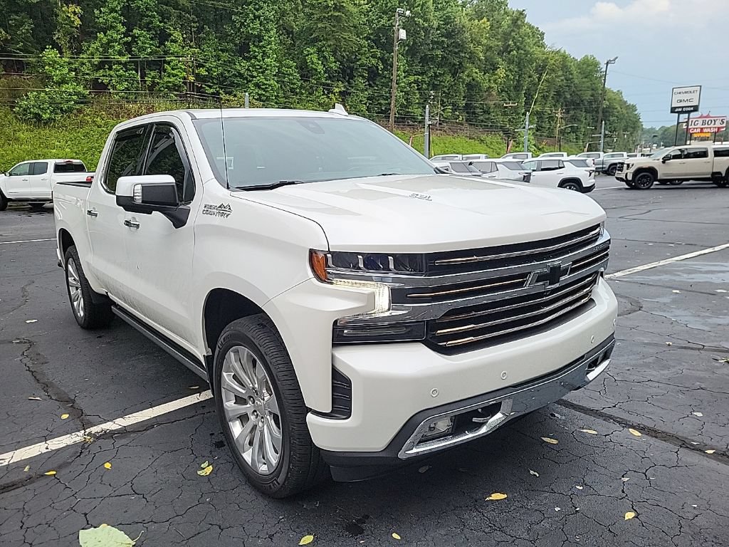 Used 2021 Chevrolet Silverado 1500 High Country w/ Technology Package AWD/4WD image 4