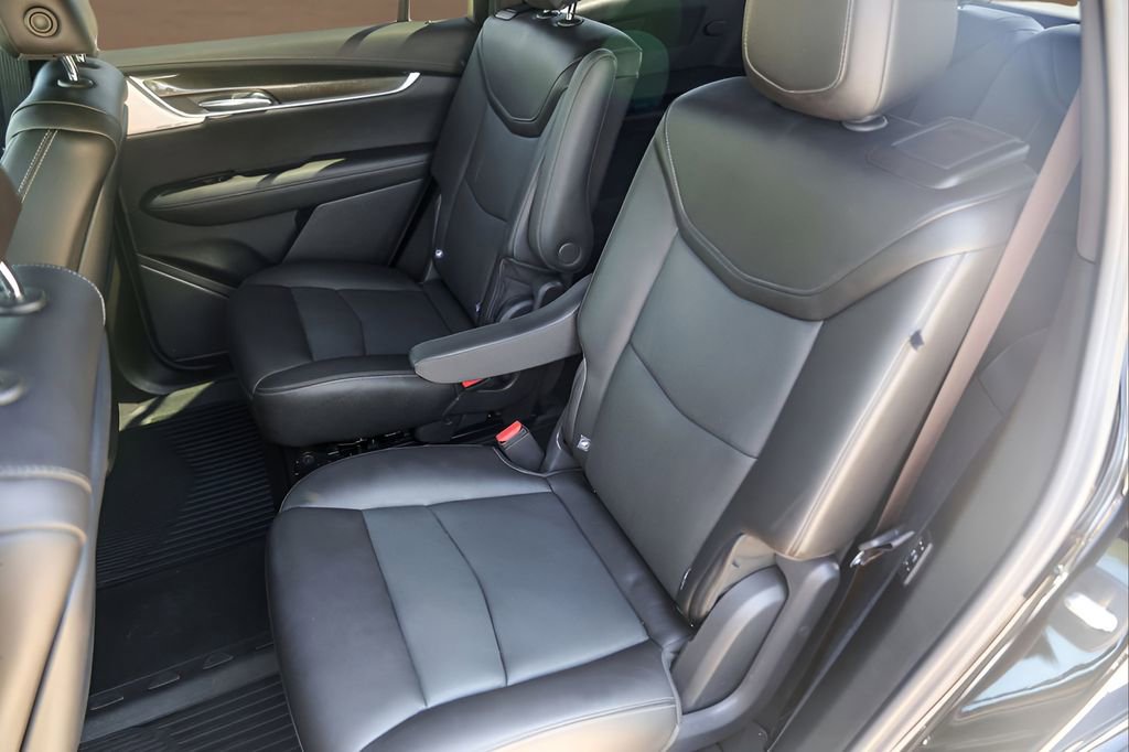 Certified 2023 Cadillac XT6 Sport w/ Technology Package image 27