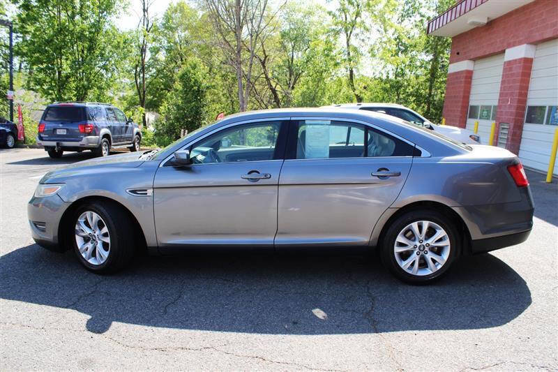 Used 2012 Ford Taurus SEL FWD image 2