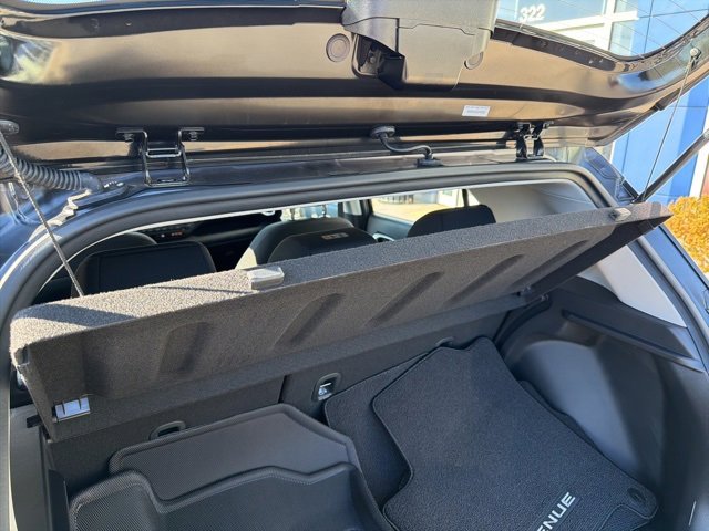 Certified 2025 Hyundai Venue SE image 35