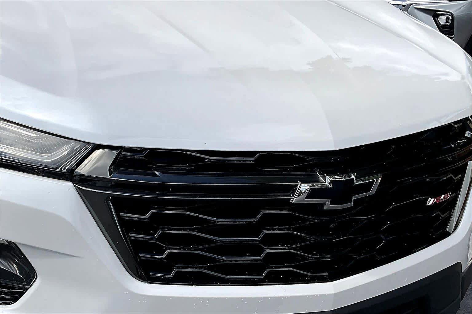 Certified 2023 Chevrolet Traverse RS FWD image 30