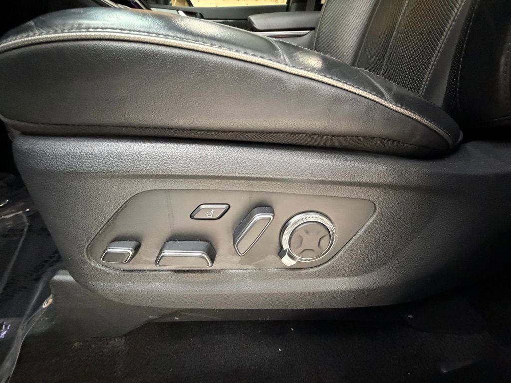 Used 2023 Hyundai Palisade Calligraphy w/ Cargo Package image 27