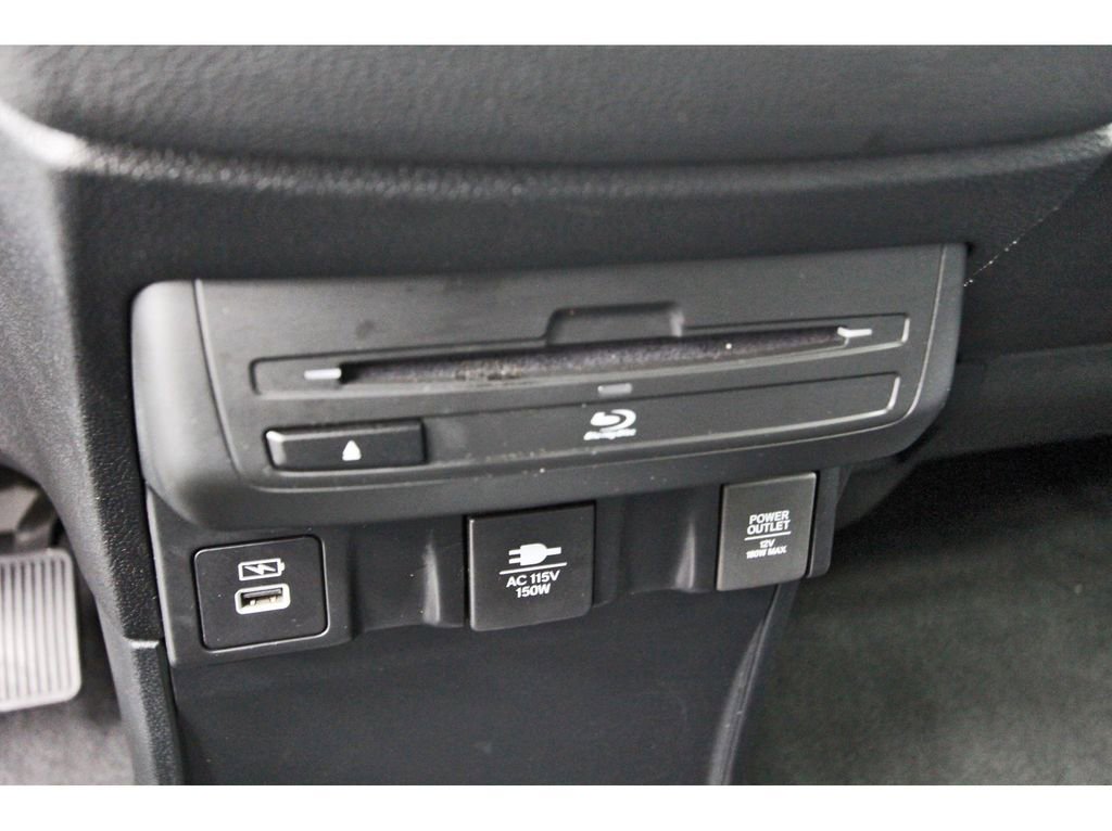 Used 2024 Honda Odyssey Touring image 29