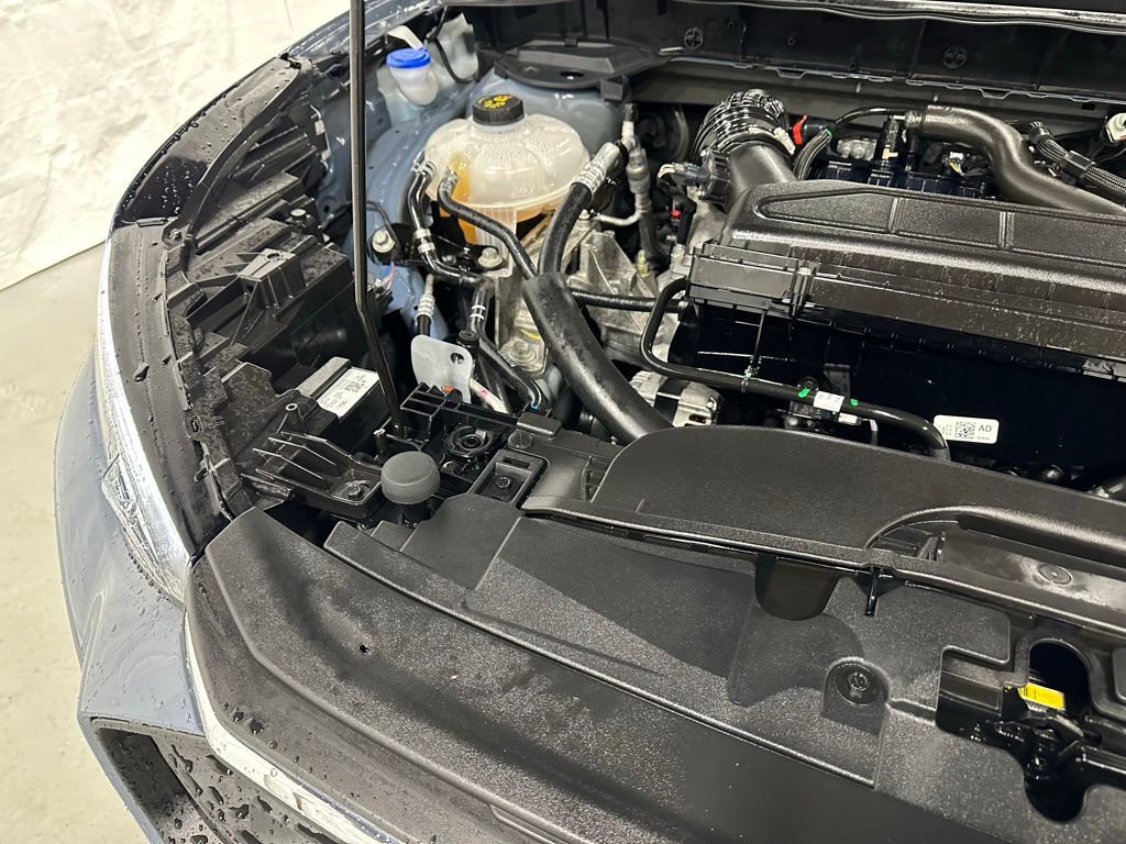 Used 2025 Ford Escape Active image 60