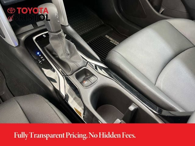 Used 2025 Toyota Corolla Cross XLE FWD image 31