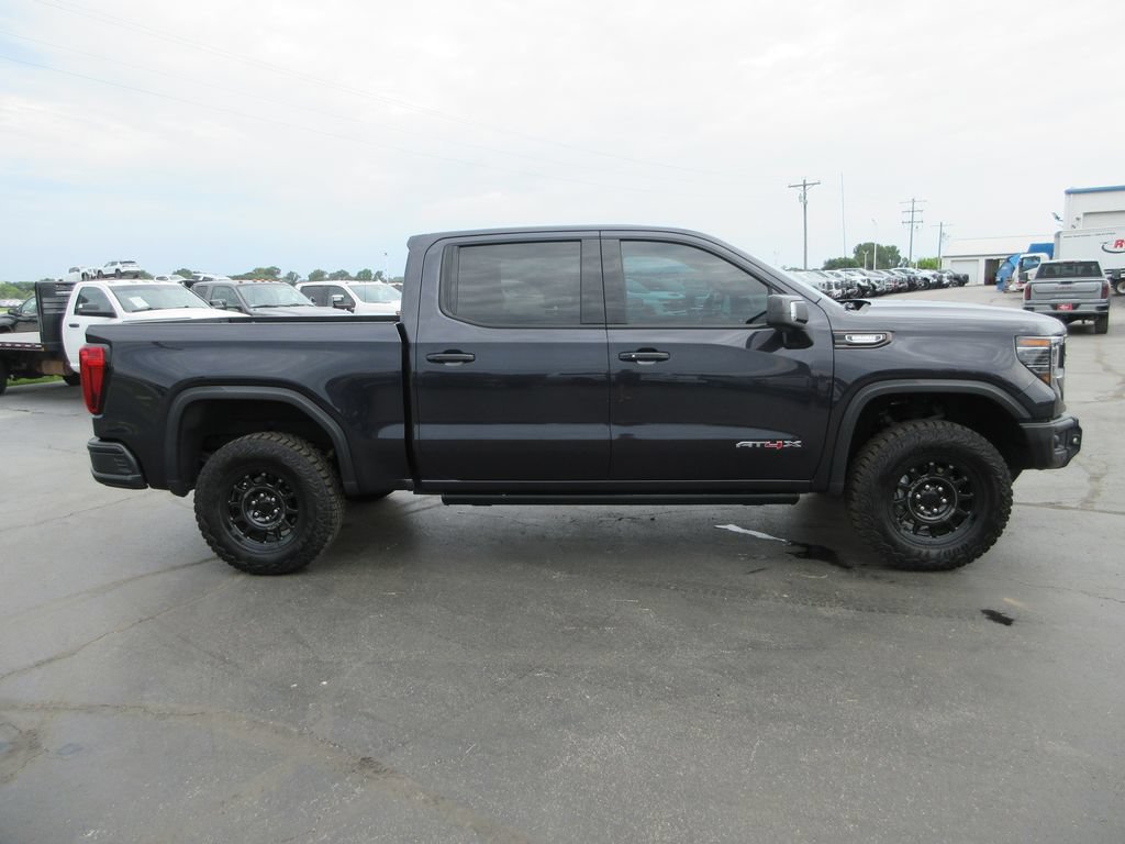Certified 2025 GMC Sierra 1500 AT4X w/ AT4X AEV Edition AWD/4WD image 5