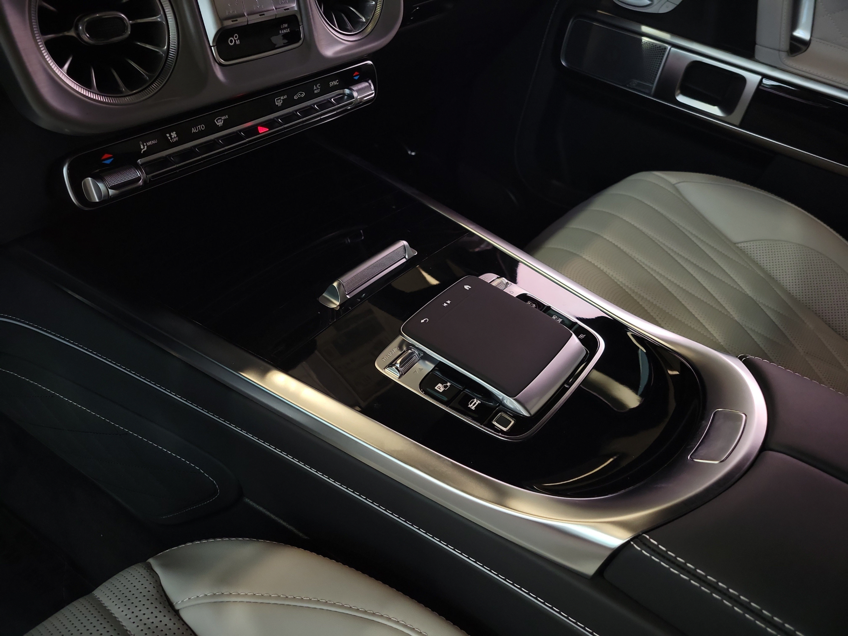 New 2027 Mercedes-Benz G 63 AMG 4MATIC image 27