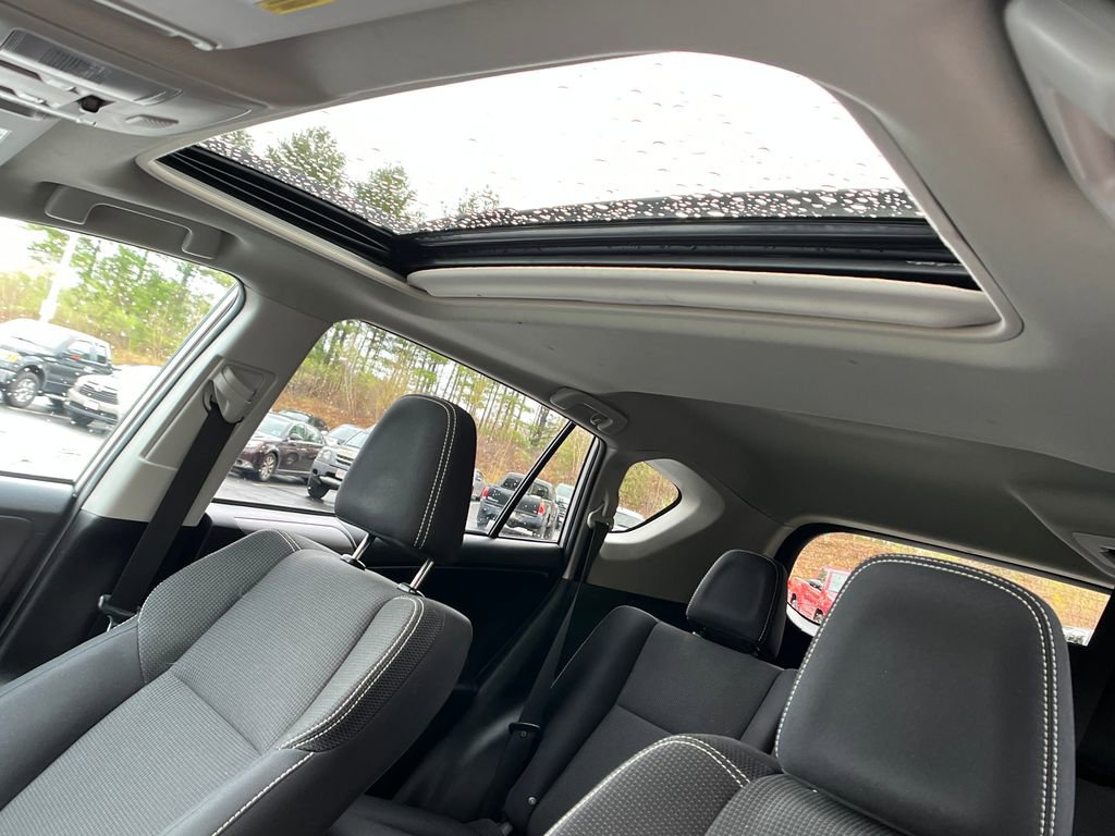 Used 2018 Toyota RAV4 Adventure w/ Cold Weather Package AWD/4WD image 20