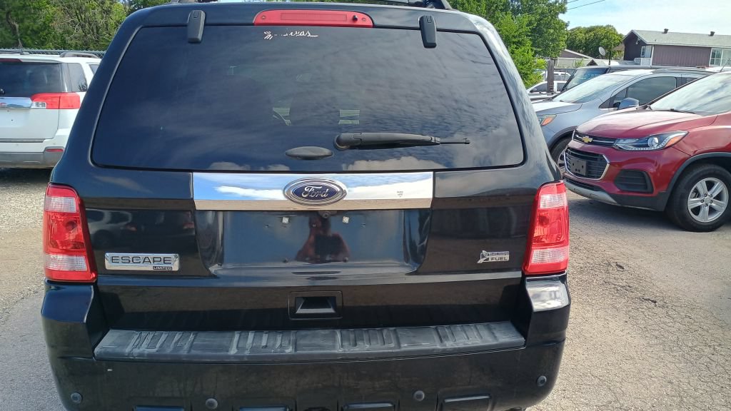 Used 2011 Ford Escape Limited w/ 302A Rapid Spec Order Code FWD image 28