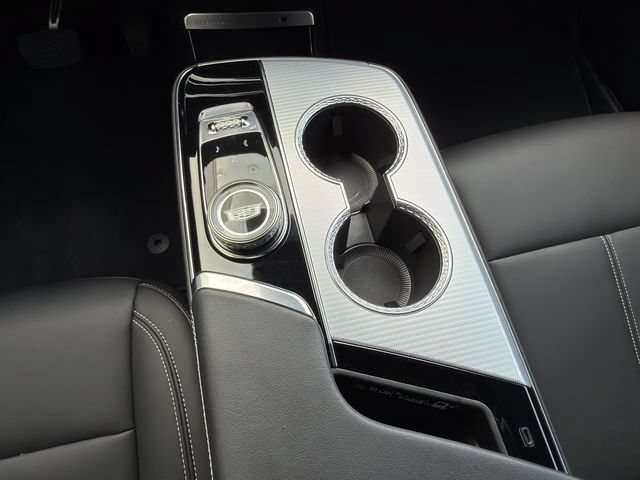 Used 2024 Cadillac Lyriq Tech RWD image 21