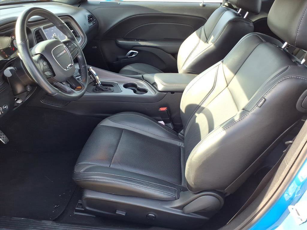 Used 2023 Dodge Challenger SXT w/ Plus Package image 11