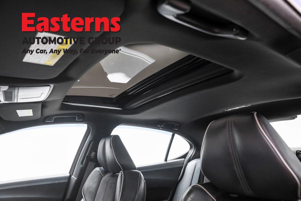 Used 2018 Acura TLX V6 w/ Technology & A-SPEC Pkg image 34
