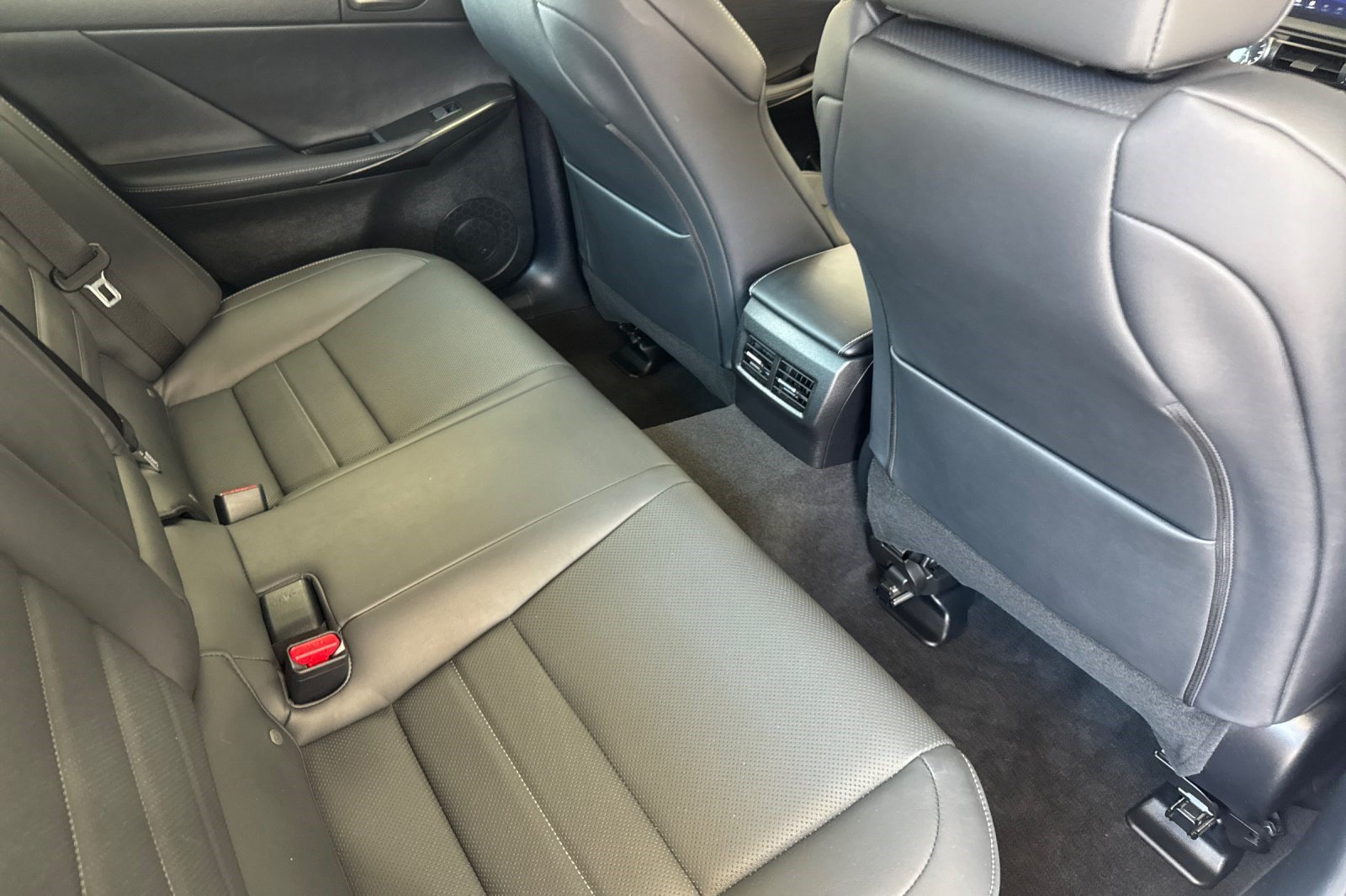 Used 2023 Lexus IS 350 F Sport w/ Navigation Package RWD image 33