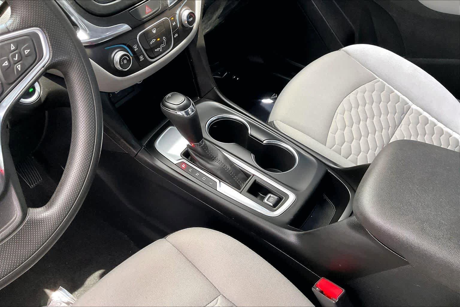 Used 2019 Chevrolet Equinox LS FWD image 17