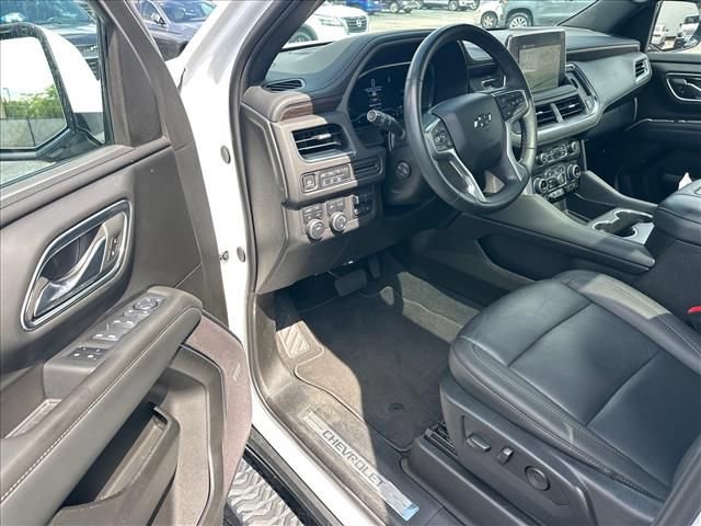 Certified 2024 Chevrolet Suburban Z71 w/ Luxury Package AWD/4WD image 14