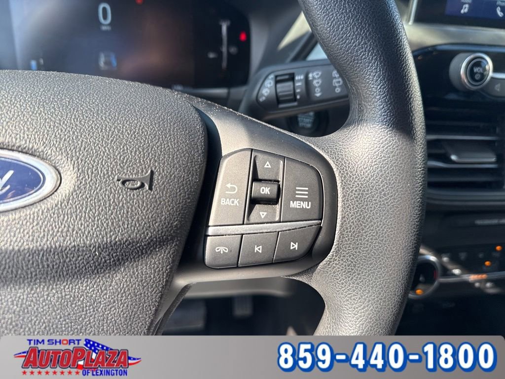 Used 2025 Ford Escape Active AWD/4WD image 18