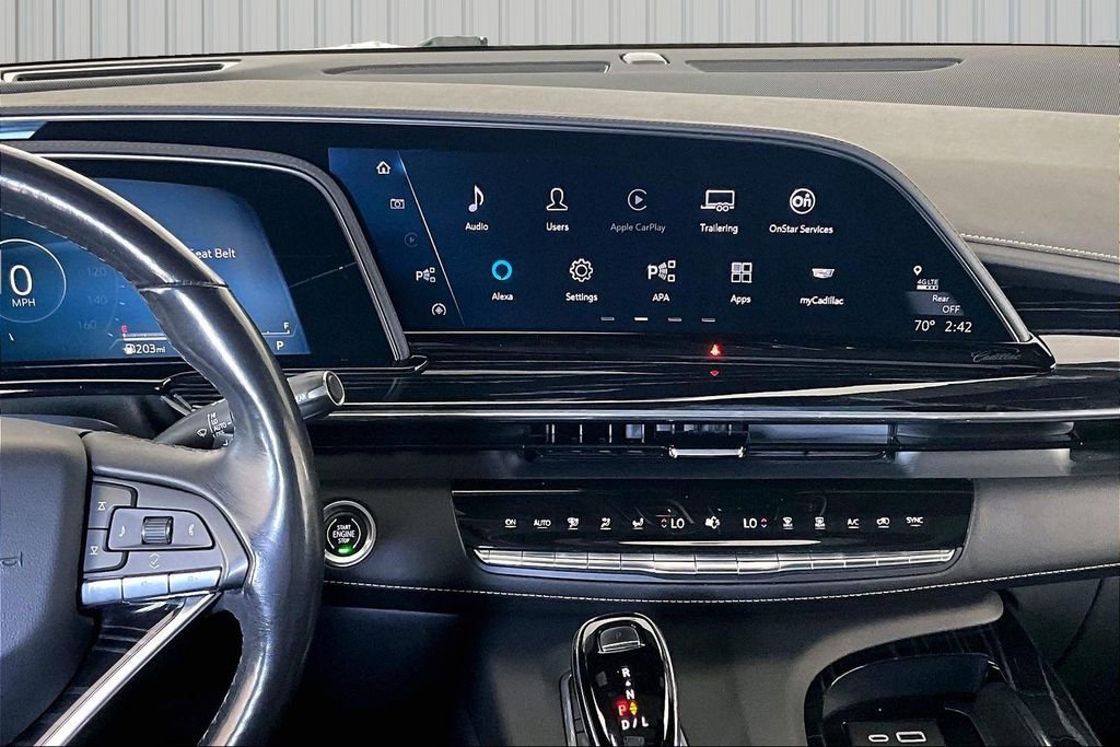 Used 2023 Cadillac Escalade ESV Sport w/ Touring Package AWD/4WD image 3