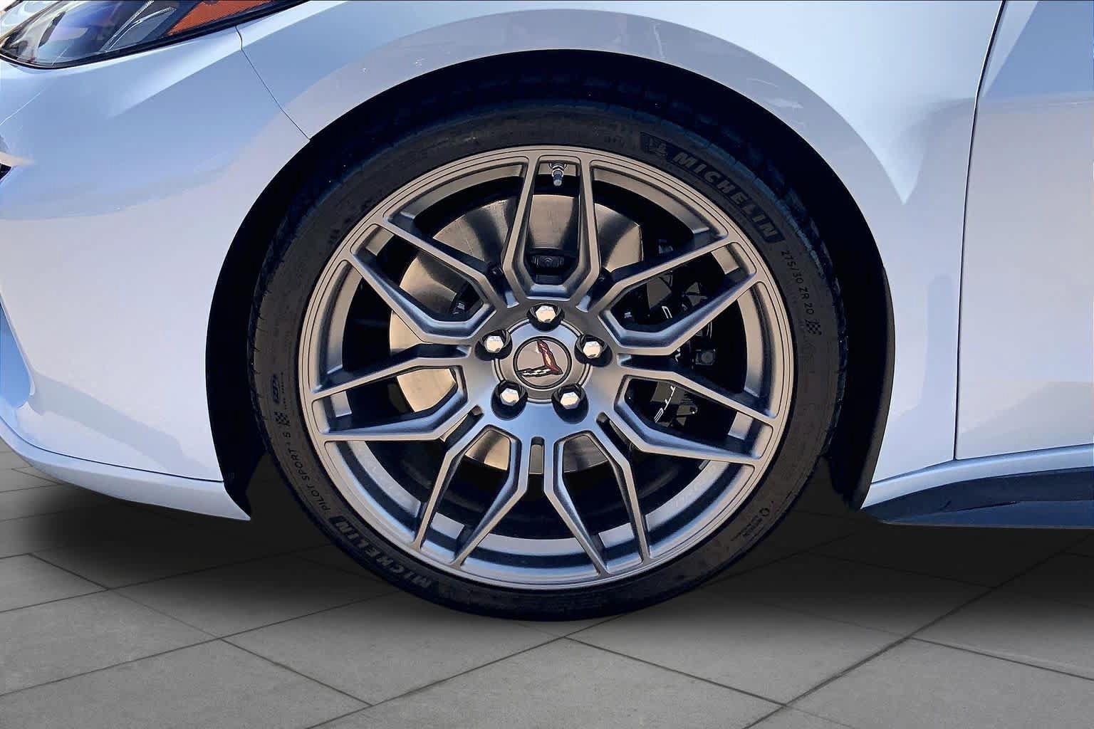 Used 2024 Chevrolet Corvette Z06 RWD image 11