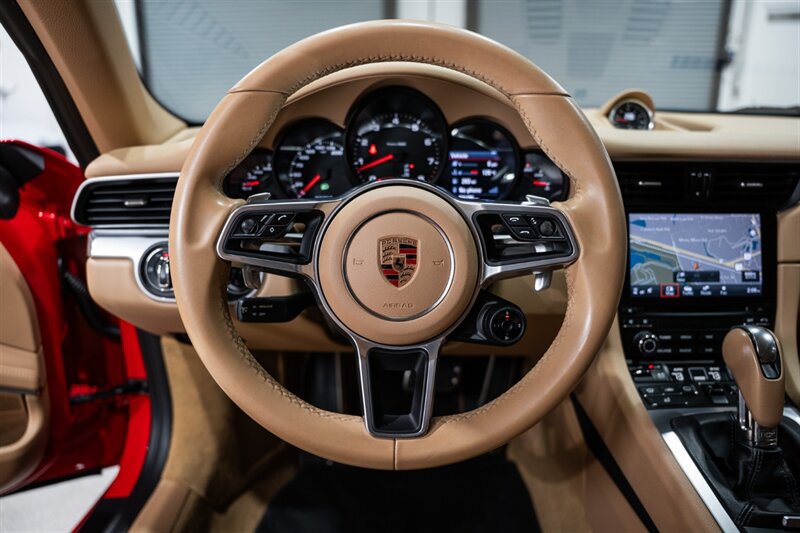 Used 2017 Porsche 911 Carrera RWD image 19