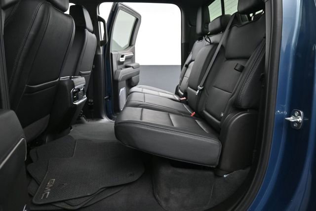 Used 2025 GMC Sierra 1500 Denali w/ Denali Reserve Package AWD/4WD image 17