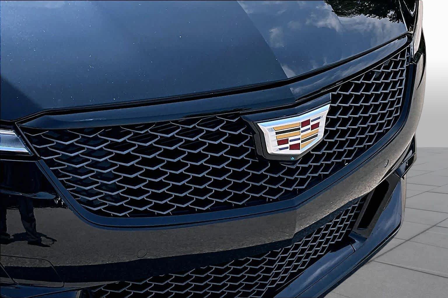 Used 2023 Cadillac CT4 V Blackwing w/ Technology Package RWD image 31