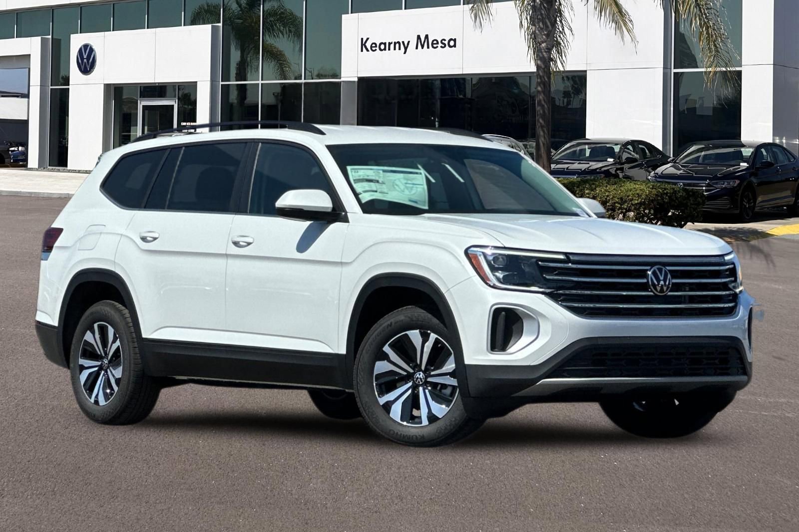 New 2026 Volkswagen Atlas SE AWD/4WD image 2