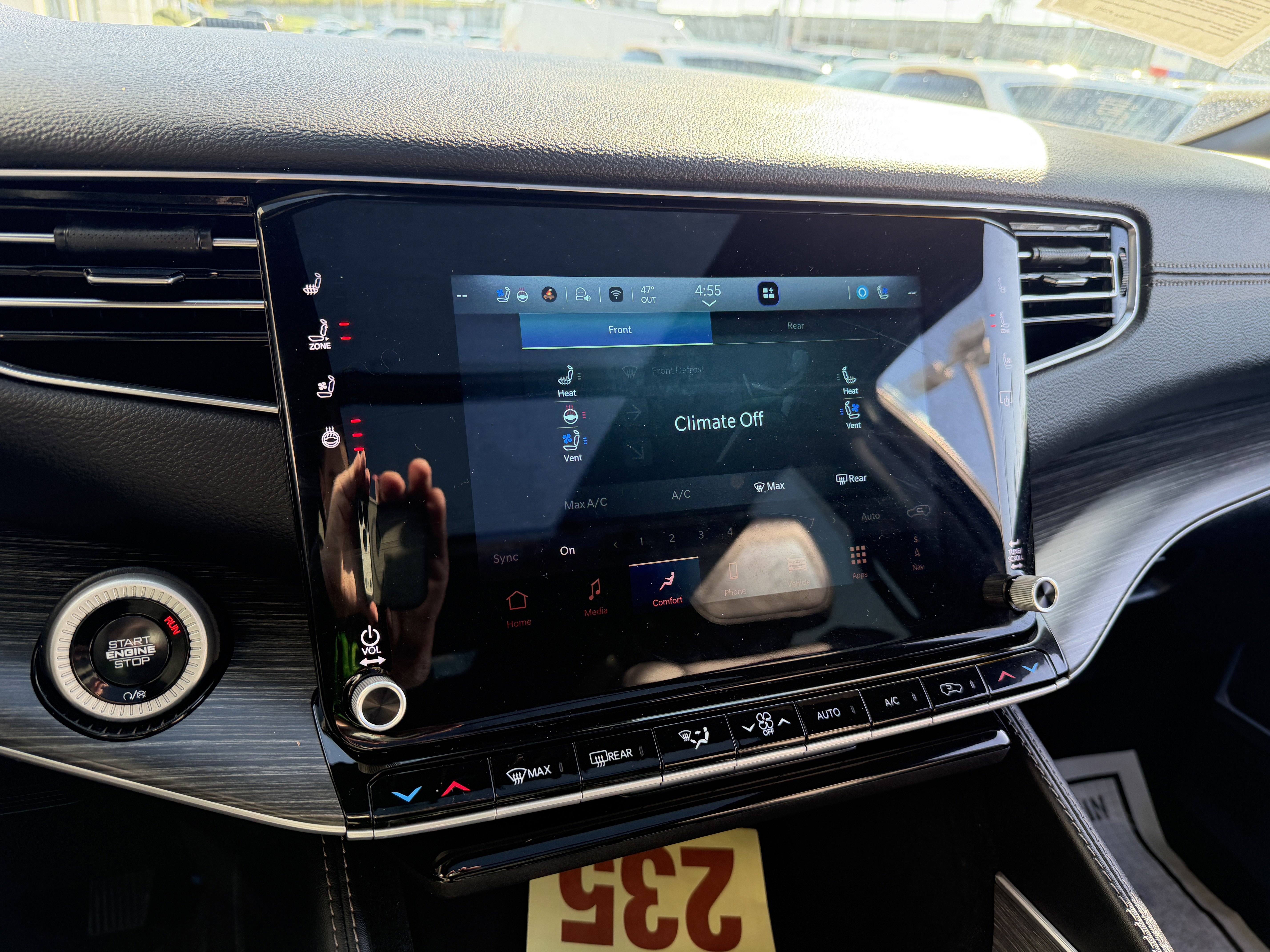 Used 2024 Jeep Wagoneer L Series III w/ Premium Group I image 46