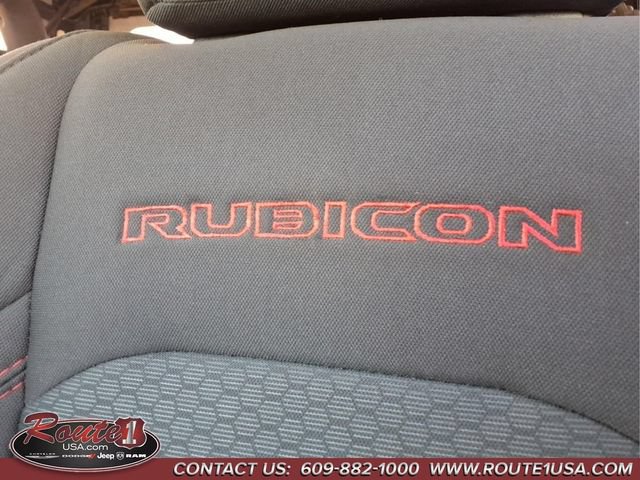 Used 2022 Jeep Wrangler Rubicon w/ LED Lighting Group AWD/4WD image 35