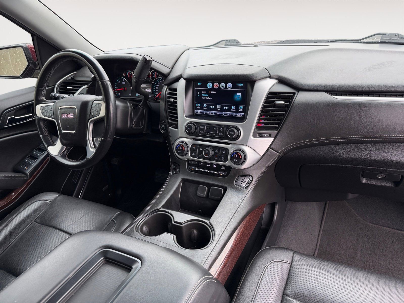 Used 2020 GMC Yukon SLT AWD/4WD image 10