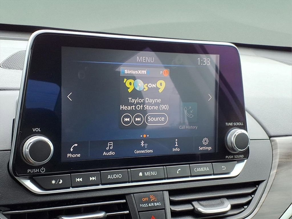 Used 2024 Nissan Altima 2.5 SV FWD image 24